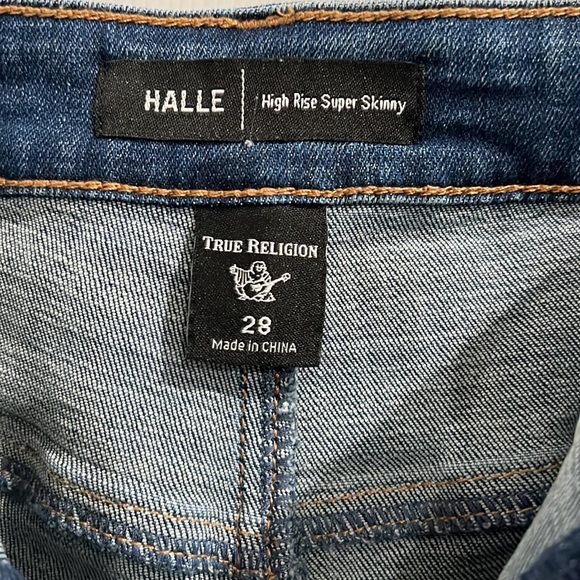 True Religion Size 28 Style Halle. High Rise Super Skinny. Perfect shape - Picture 7 of 7